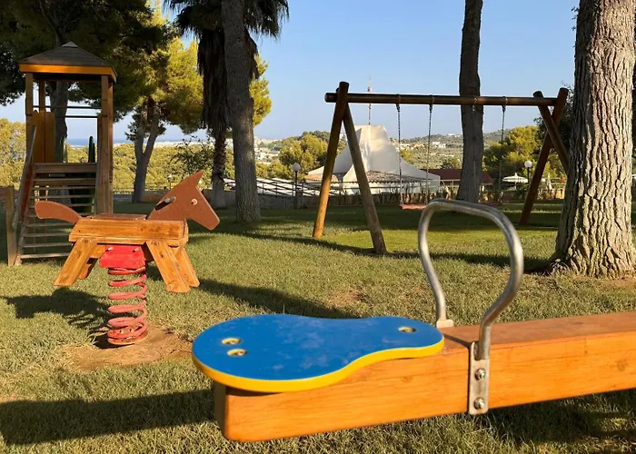 Holiday park Villaggio Idra 2*