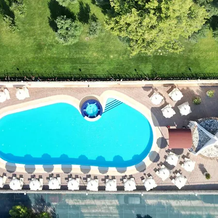 منتزه العطل Villaggio Idra