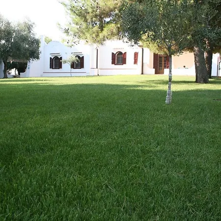 منتزه العطل Villaggio Idra 2*