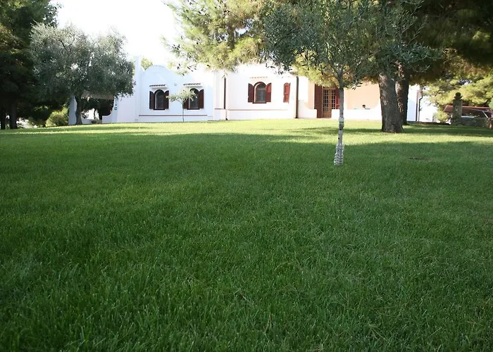 Aldeamento Turístico Villaggio Idra 2*